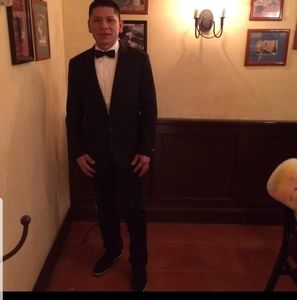 Meet your Posher, Robert